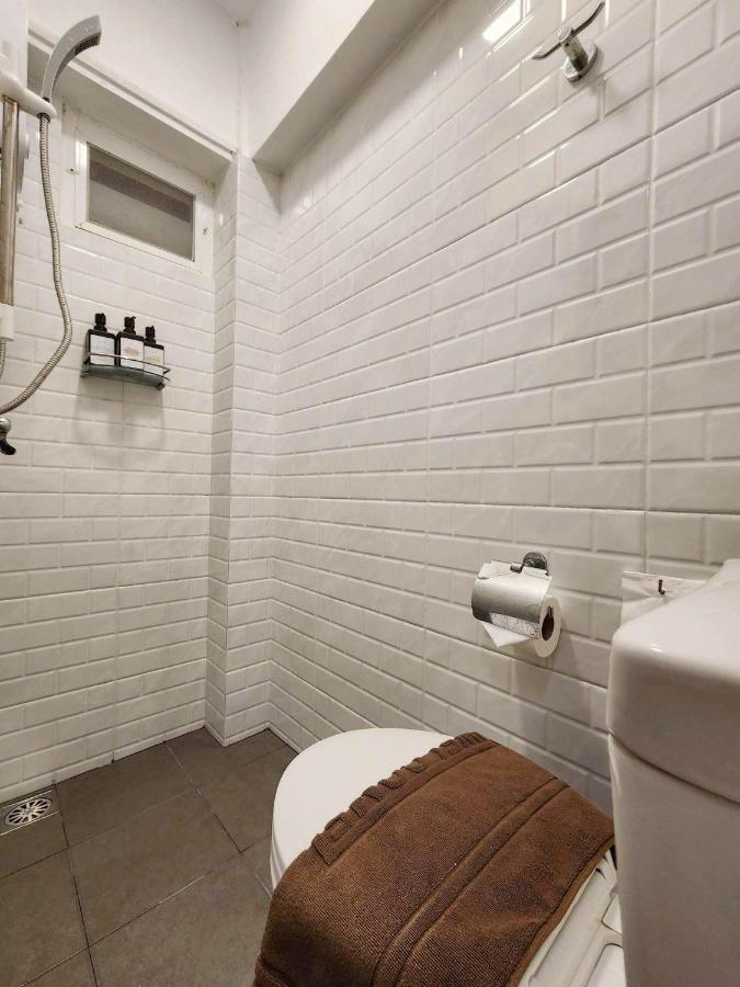 Canal View Lo-Ha Guest House, Contactless Check-In กรุงเทพมหานคร ภายนอก รูปภาพ